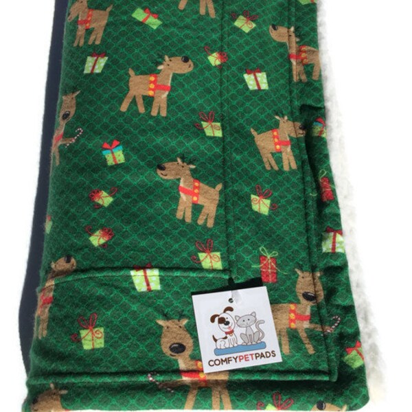 Blanket with Reindeer, Size 39x29, Washable and lightweight
