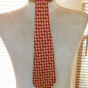 40s Tie