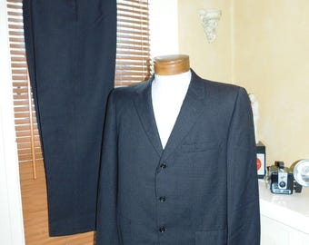 Vintage Men's 1950s 1960s Blue Gray Pinstriped Suit. Single