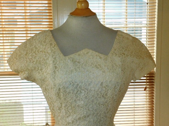 1950s Lace Dress - image 1