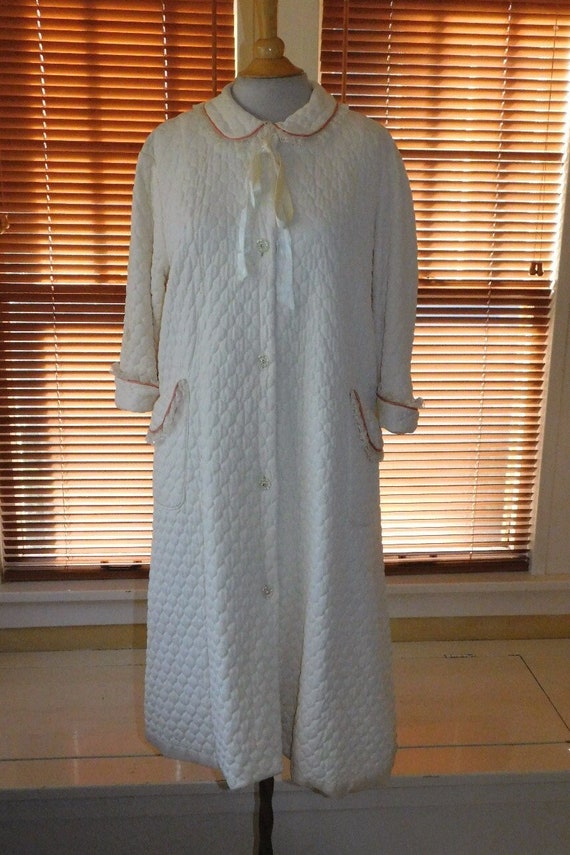 1960's Quilted Bathrobe