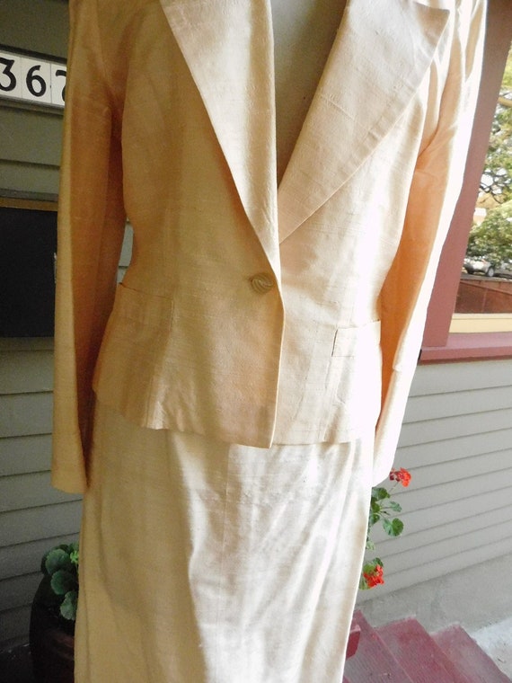 Womans Vintage Skirt Suit - image 7