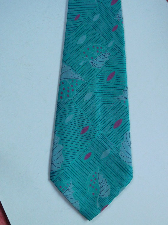 Vintage Tie Tropical