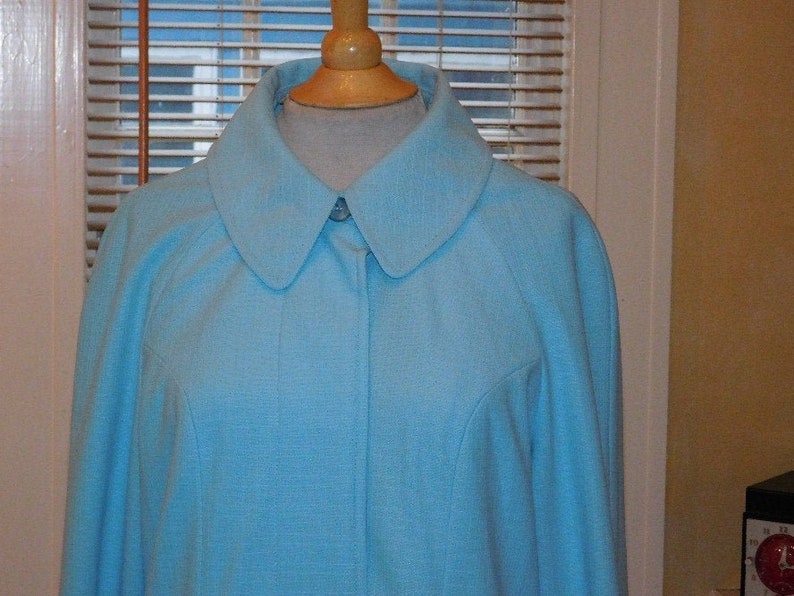 Woman/'s Vintage Travel Coat