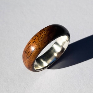 Mens wedding band Wood ring wood wedding band wooden ring Mens wood ring Mens wood wedding band Mens Silver ring Wood wedding band