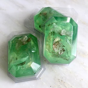 AUGUST/PERIDOT-Birthstone Mineral Soap Bar 4oz.FACETED image 4