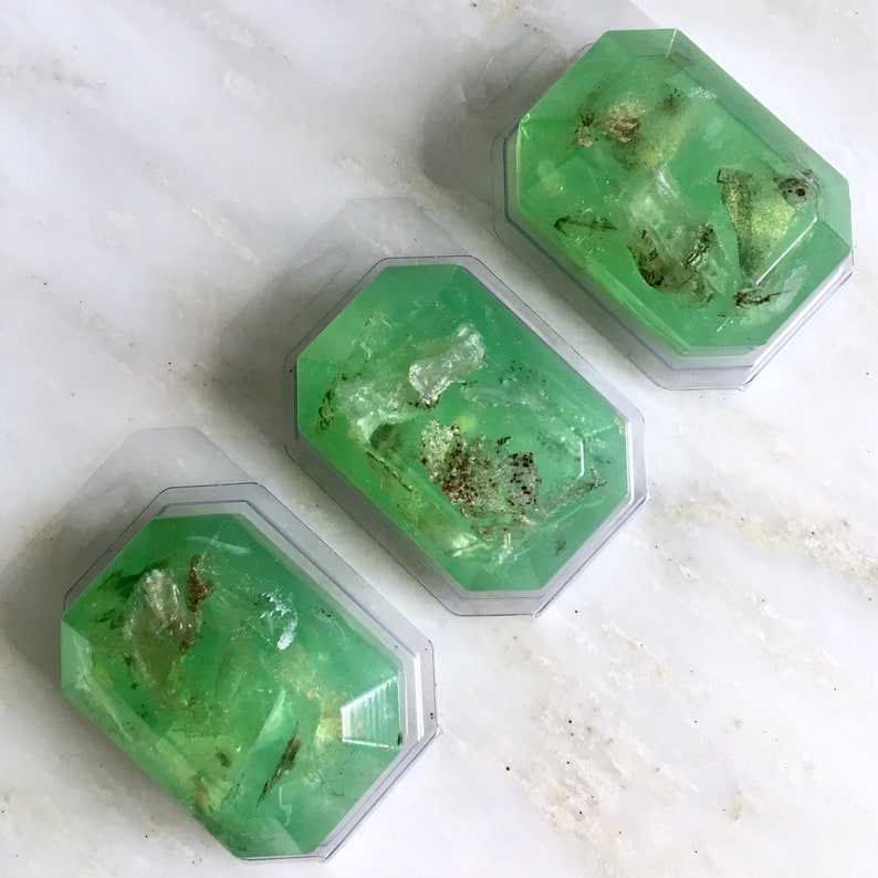 AUGUST/PERIDOT-Birthstone Mineral Soap Bar 4oz.FACETED image 8