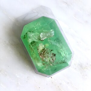 AUGUST/PERIDOT-Birthstone Mineral Soap Bar 4oz.FACETED image 5