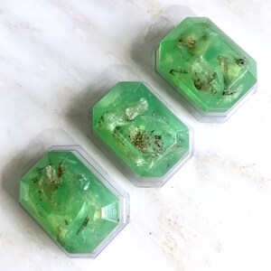 AUGUST/PERIDOT-Birthstone Mineral Soap Bar 4oz.FACETED image 6