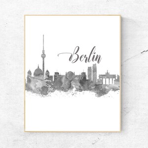 Watercolor Berlin Wall Art - Berlin Print - Famous Landmark - Wall Decor - World Cities - Travel Poster - Berlin Print - Digital Art