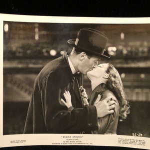 Original 1958 Stage Struck Henry Fonda Prensa Película Blanco y Negro 8x10 Foto Fotografía Susan Strasberg
