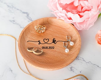 Engagement Ring Dish Personalized Wedding Gift Ring Dish Engagement Gift Wedding Ring Holder Engagement Gift Couple Wedding Gift for Bride