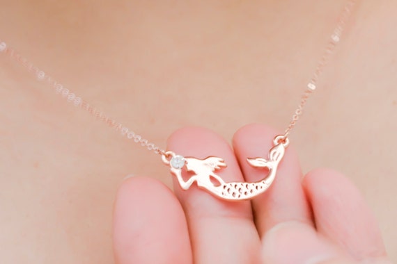 Rose gold deals mermaid necklace