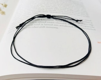 Adjustable men woman surfer bracelet, ultra thin black string bracelet, unisex bracelet, minimalist adjustable string bracelet, waterproof