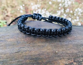 Black bracelet, macrame bracelet, adjustable men bracelet, waterproof braided bracelet, adjustable bracelet, mens bracelet, bracelet for men