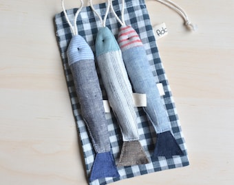 Set of 3 Linen Fabric Fish in Reusable Gift Bag - Maritime Home Decor Ornaments - Coastal Home Decoration - Pisces Zodiac Birthday Gift