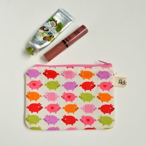Bolsa pequeña con lechones coloridos- Cosmético, bolsa de artículos esenciales, organizador de tarjetas, billetera - Regreso a la escuela - Regalo de favor para niños