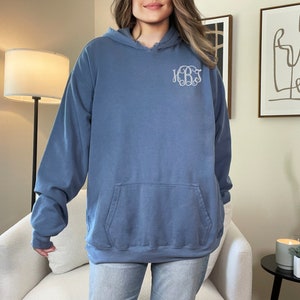 Custom Comfort Color Hoodie | Personalized Hoodie | Gift for Mom | Embroidered Hoodie | Monogrammed Hoodie | Gift for Women |