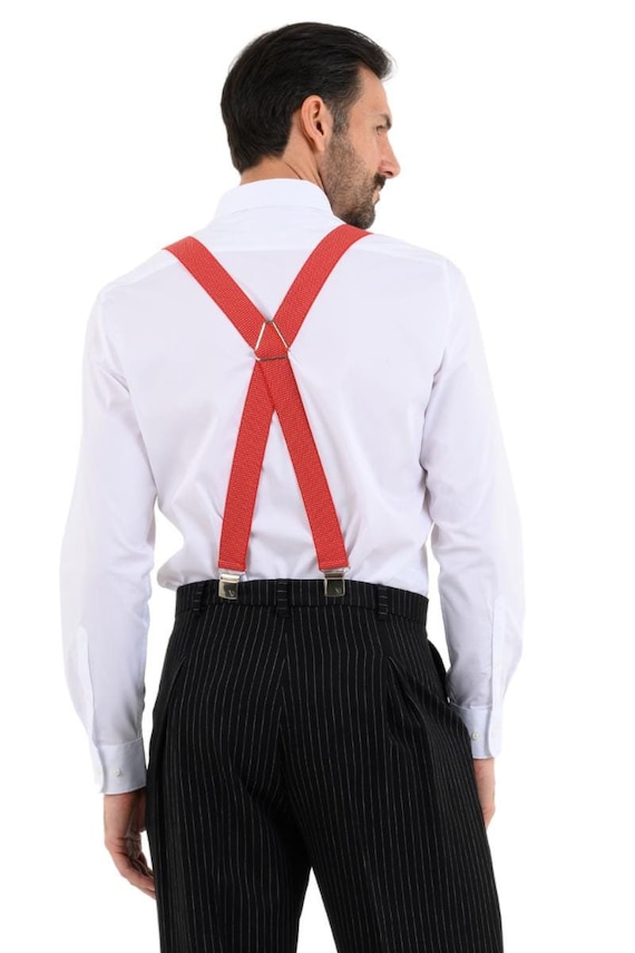 black dress shirt with red suspenders Black suspenders with red tie! Good choice