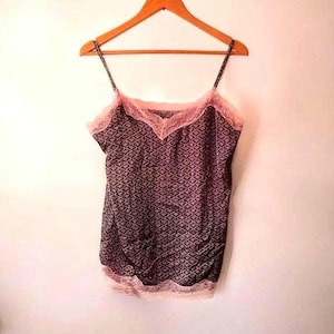 Black Pink Floral Diamond Print Vintage Y2K Fancy Satin Lace Camisole Top