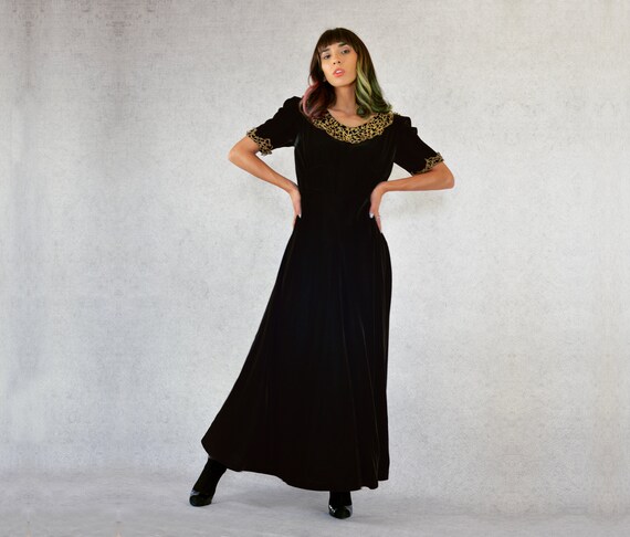 black velvet dress short sleeve