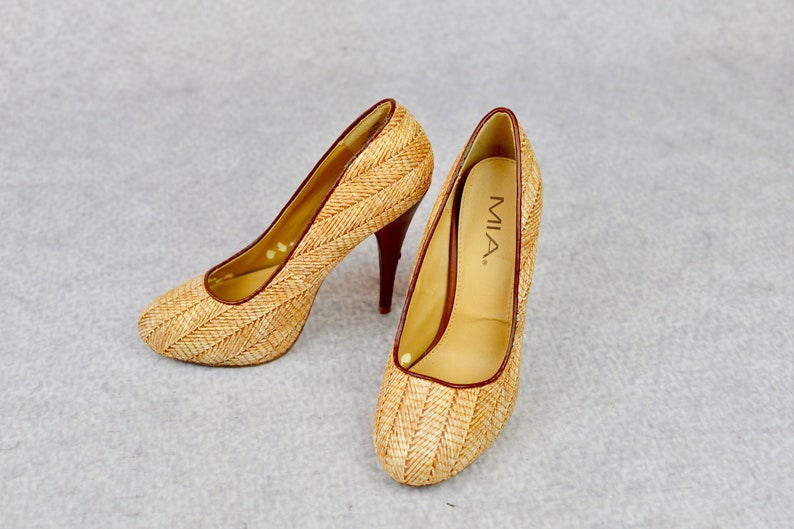 basket weave pumps