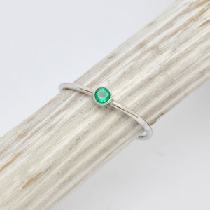 white gold emerald ring, white gold ring, emerald delicate gold ring, tiny gold emerald ring, bezel setting emerald gold ring