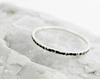 Silver hammered tiny ring, silver oxidized slim ring, Sterling silver delicate hammered ring