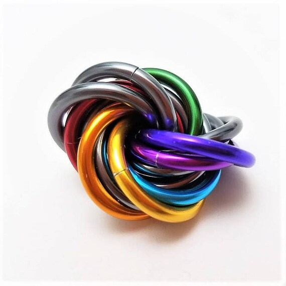 Quiet Restless Hand Office School Anxiety M/öbii Valentine: Small Fidget Ball Stress Mobius Toy