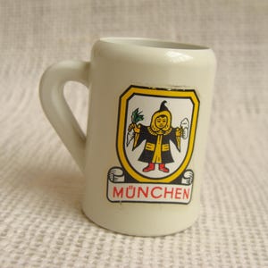 Vintage miniature plastic bierstein beer mug German souvenir - 1 1/2&quot; tall -small doll drink mug cup - München Munich city curio collectible