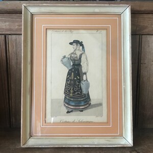 Pretty 19th century engraving, traditional Spanish costume