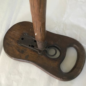 System cane with small seat