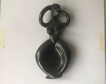 Keramikschale, stilisierte schwarze Frau
