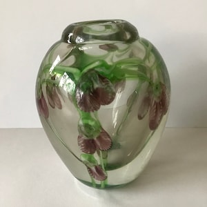 Small glass vase with Murano sommerso style inclusions