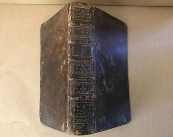 Livre 18 ème siècle, recueil de plaidoyers et discours