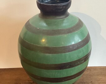 緑色 陶器 花瓶 ハンドル付き ペルー、パブロ・ヴィルチェス作のテラコッタ花瓶 - Etsy 日本