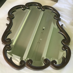 Bevelled mirror with brass frame zdjęcie 1