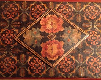 Straw marquetry box