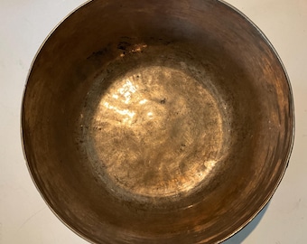 Asian singing bowl - metal alloy - Tibetan bowl