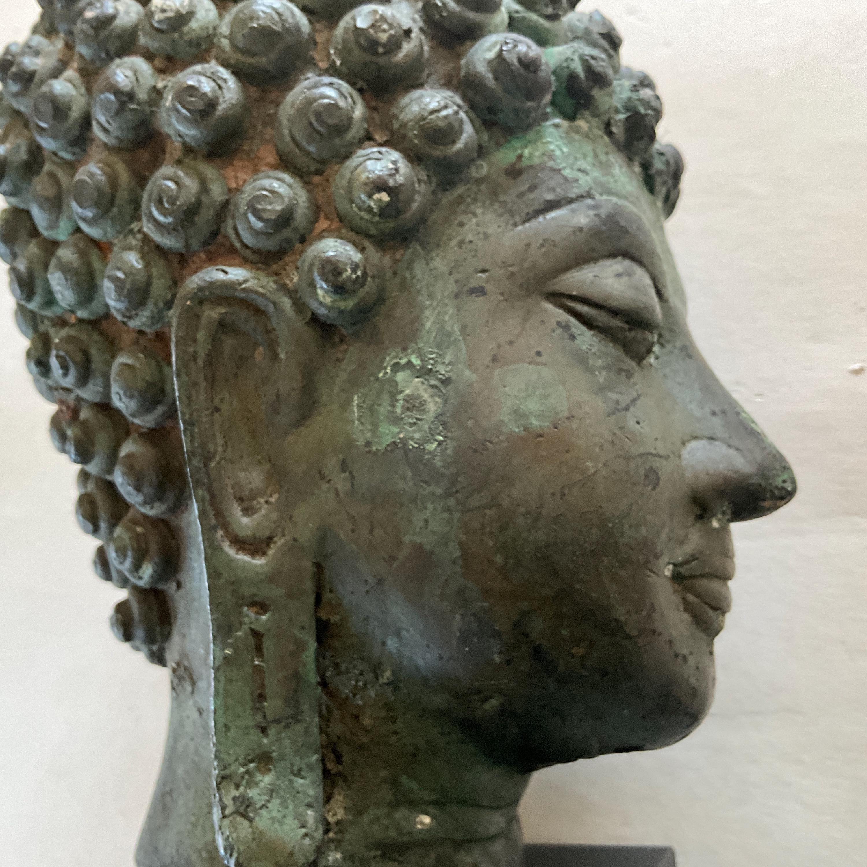 タイのスコータイの銅製仏頭（木台座付き） - Etsy 日本