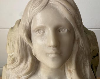 Marble statuette, young girl by Cristoforo Vicari