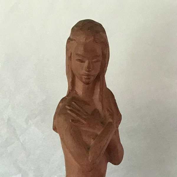 Jolie statuette en terre cuite signée P. Sersté, nu féminin