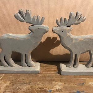 Pair of wooden reindeer