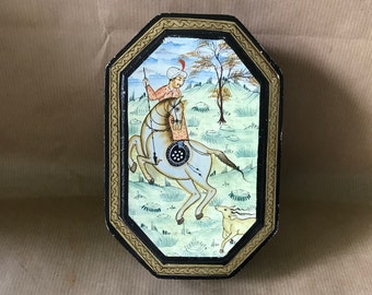 Hand painted Indian box, décor of a Hunter and antelope