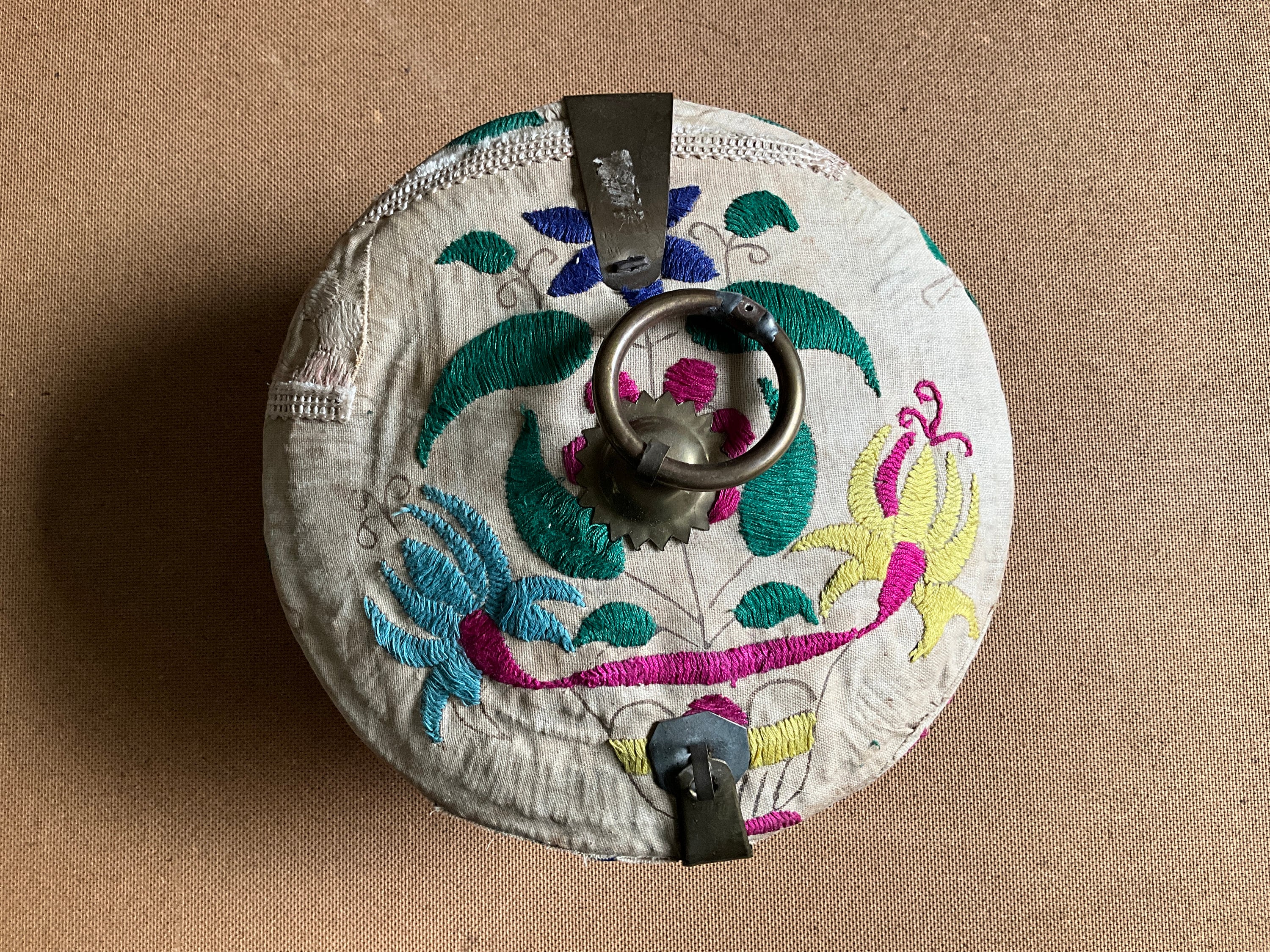 Étagère Murale En Bois Pour 24 Aérosols / Bombes De Peinture - Rangement Atelier Ou Garage