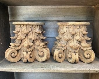 Dessus de colonne corinthienne, antiquité architecturale, bois sculpté