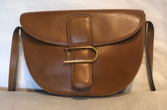 Delvaux bag, made in Belgium, luxury craftsmen