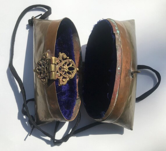Hand purse, metal purse, ethnic purse - image 5