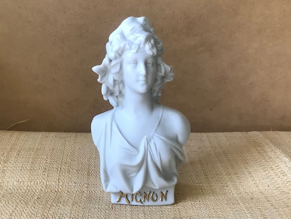Statuette en biscuit, buste de femme art nouveau, inscription 