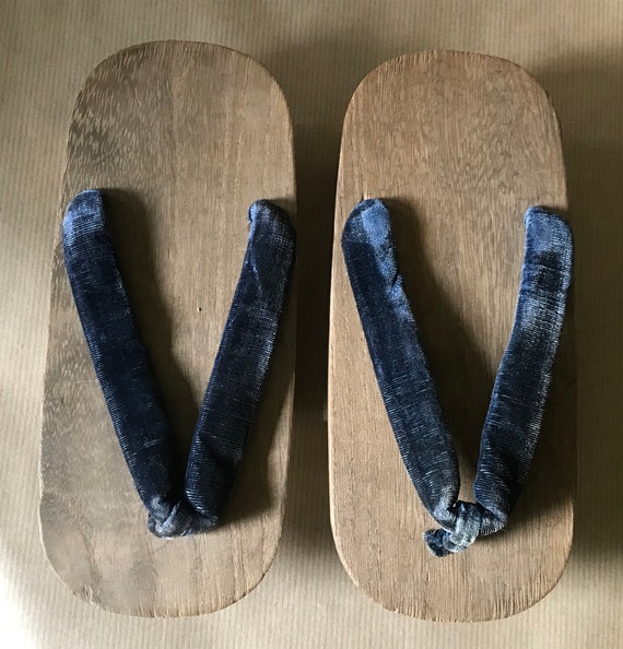 Japanese shoes called GETA, two pairs Gem